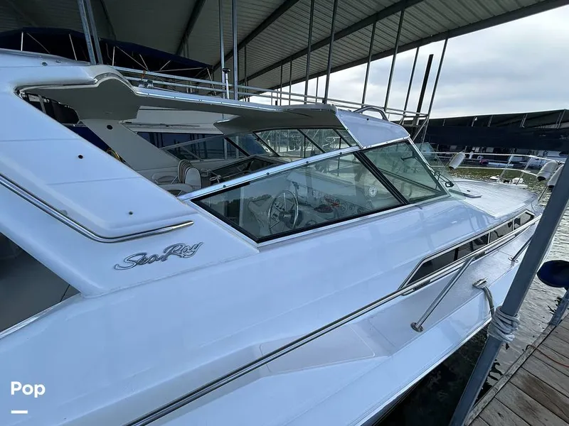 Slide: The Image of Sea Ray 360 Express 1982 - 15744375