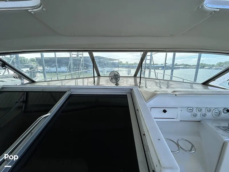 Slide: The Image of Sea Ray 360 Express 1982 - 15744448