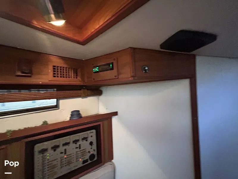 Slide: The Image of Sea Ray 360 Express 1982 - 15744460