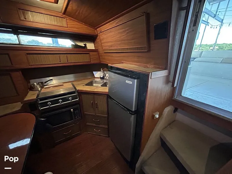 Slide: The Image of Sea Ray 360 Express 1982 - 15744465