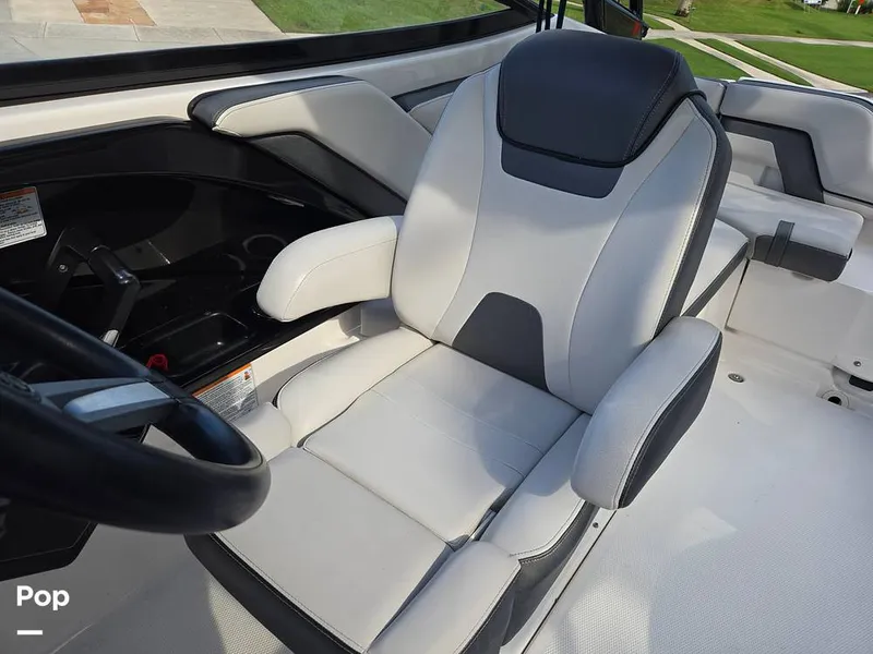 Slide: The Image of Yamaha AR240 High Output 2017 - 15712600