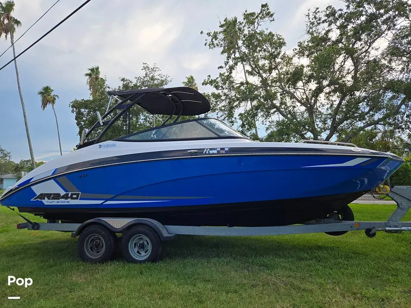 Slide: The Image of Yamaha AR240 High Output 2017 - 15712637