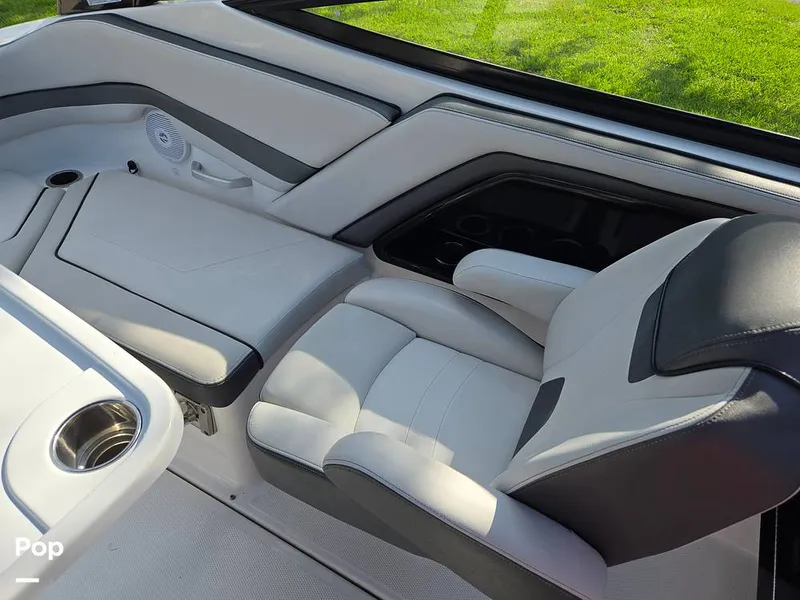 Slide: The Image of Yamaha AR240 High Output 2017 - 15712676