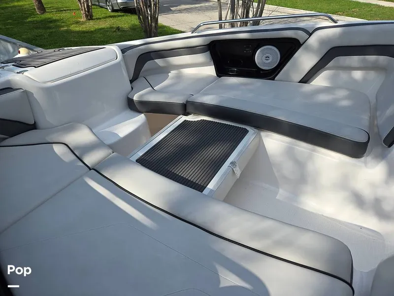 Slide: The Image of Yamaha AR240 High Output 2017 - 15712683