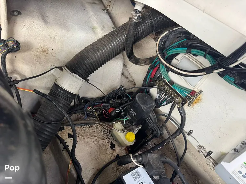 Slide: The Image of Sea Ray 280 Sundancer 2013 - 16190243