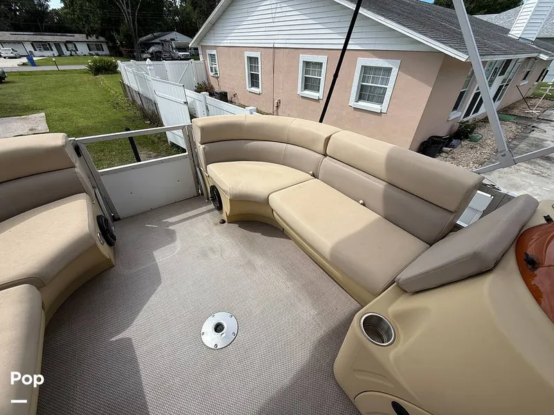 Slide: The Image of Lexington 625 2020 - 15875023