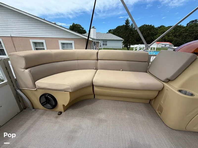 Slide: The Image of Lexington 625 2020 - 15875031