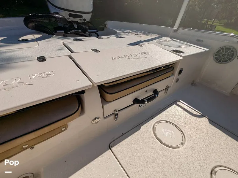 Slide: The Image of Sea Chaser 23LX 2023 - 15775197