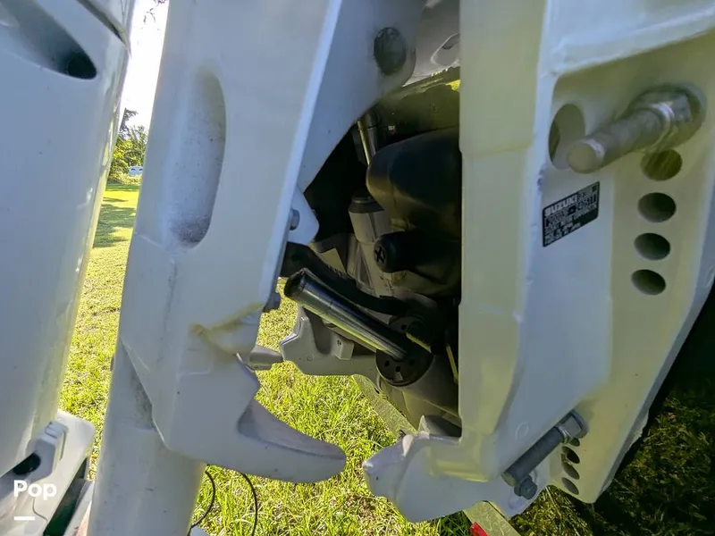 Slide: The Image of Sea Chaser 23LX 2023 - 15775205