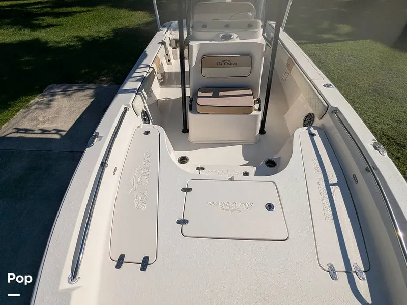 Slide: The Image of Sea Chaser 23LX 2023 - 15775074