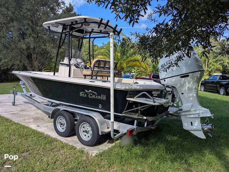 Slide: The Image of Sea Chaser 23LX 2023 - 15774989