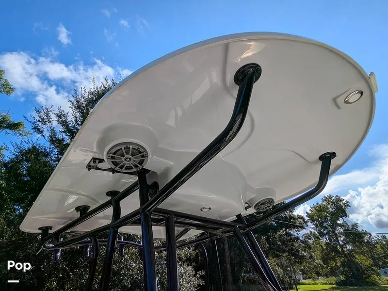 Slide: The Image of Sea Chaser 23LX 2023 - 15775200