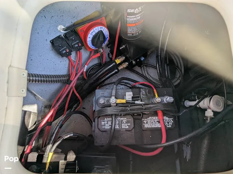 Slide: The Image of Sea Chaser 23LX 2023 - 15775049