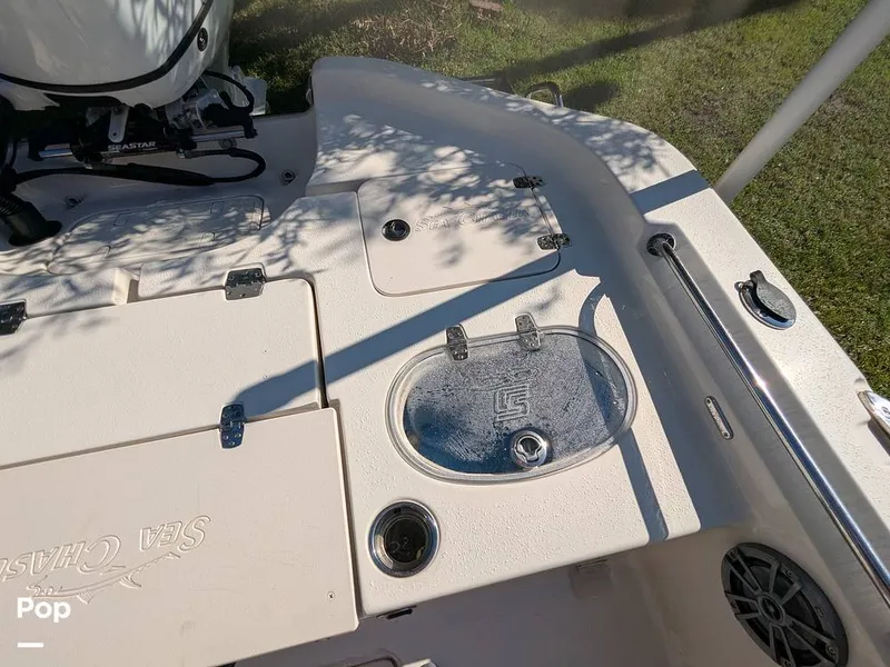 Slide: The Image of Sea Chaser 23LX 2023 - 15775052