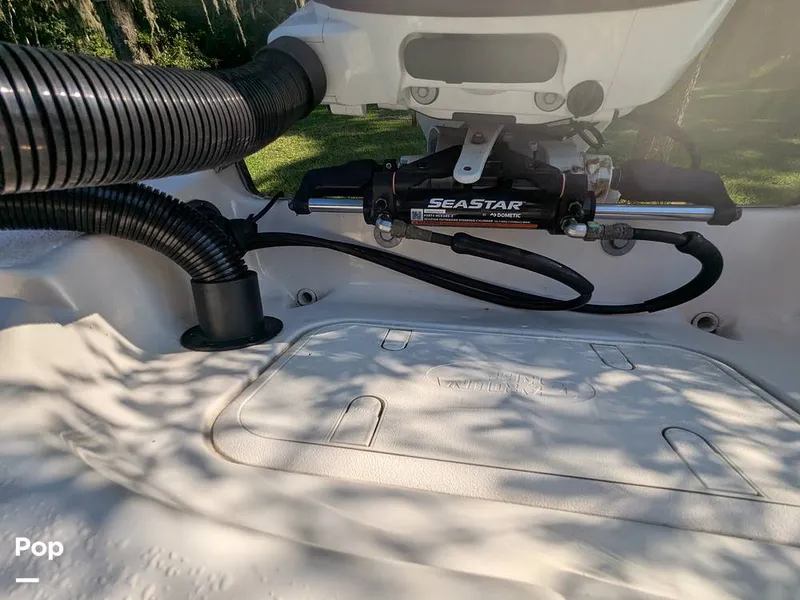 Slide: The Image of Sea Chaser 23LX 2023 - 15775057