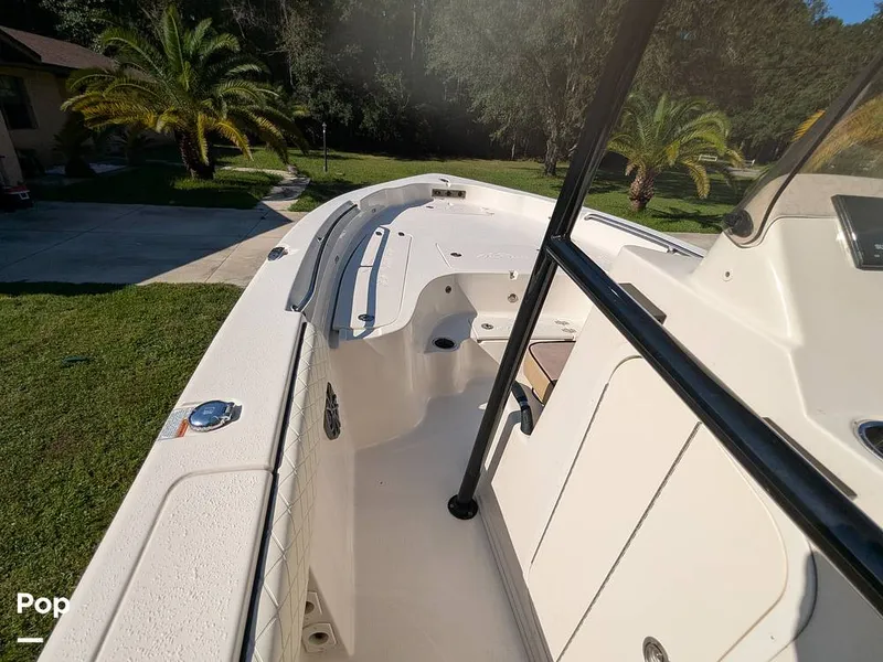 Slide: The Image of Sea Chaser 23LX 2023 - 15775060