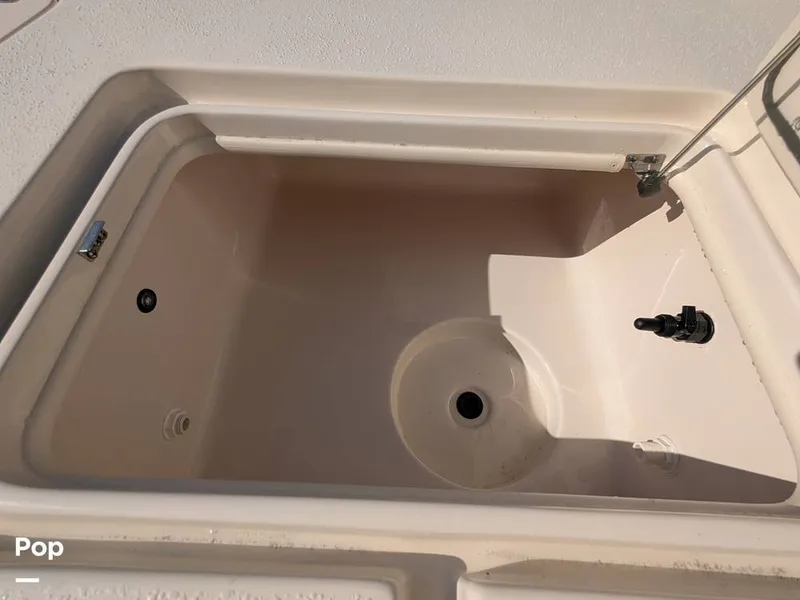 Slide: The Image of Sea Chaser 23LX 2023 - 15775067