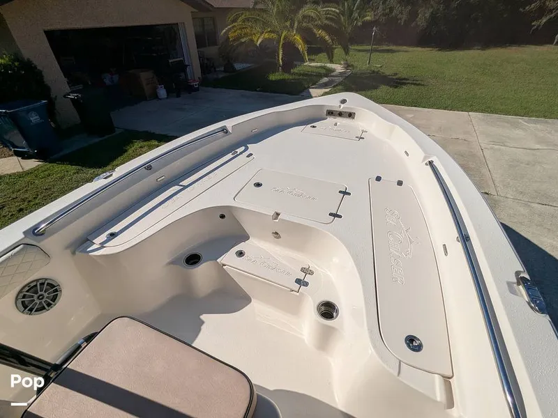 Slide: The Image of Sea Chaser 23LX 2023 - 15775070