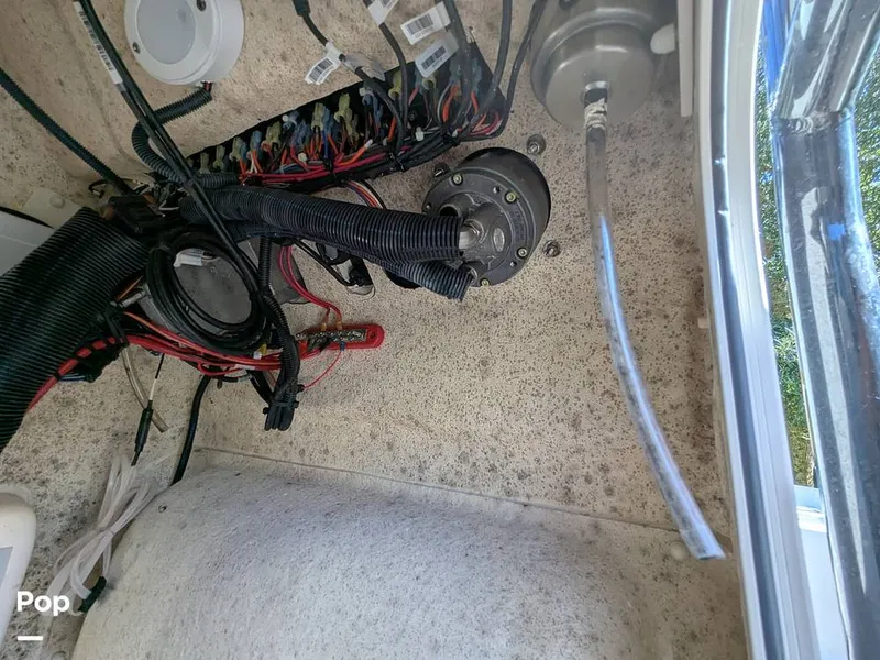 Slide: The Image of Sea Chaser 23LX 2023 - 15775192