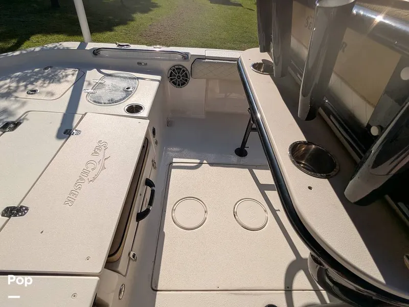 Slide: The Image of Sea Chaser 23LX 2023 - 15775195