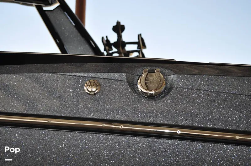 Slide: The Image of Centurion Fi21 2023 - 15691908