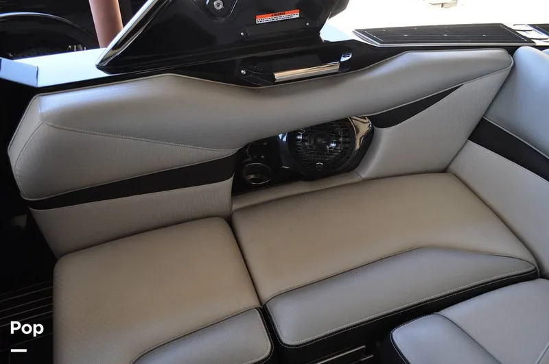 Slide: The Image of Centurion Fi21 2023 - 15691918