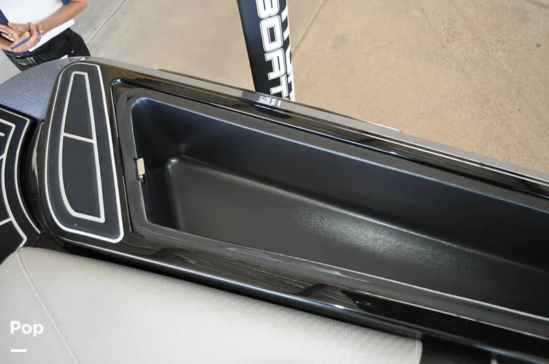 Slide: The Image of Centurion Fi21 2023 - 15691954