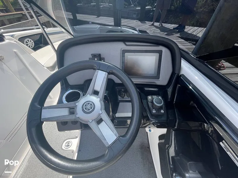 Slide: The Image of Yamaha AR240 2020 - 15722160