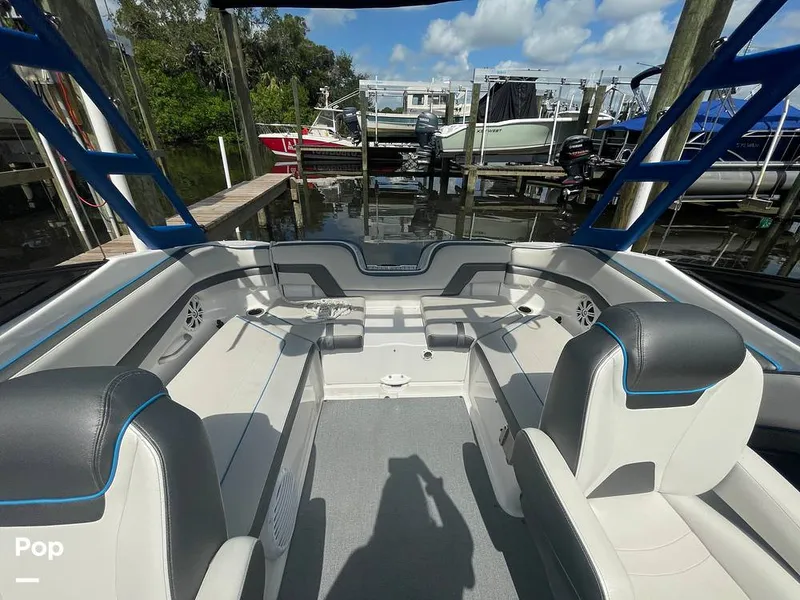 Slide: The Image of Yamaha AR240 2020 - 15722125