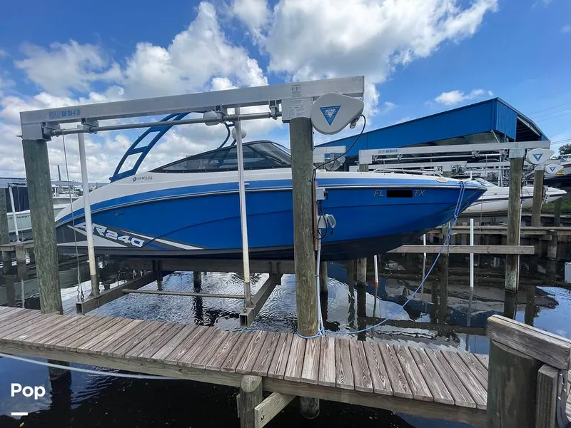 Slide: The Image of Yamaha AR240 2020 - 15722097