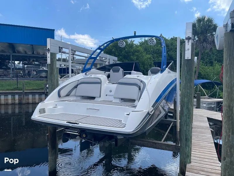 Slide: The Image of Yamaha AR240 2020 - 15722102