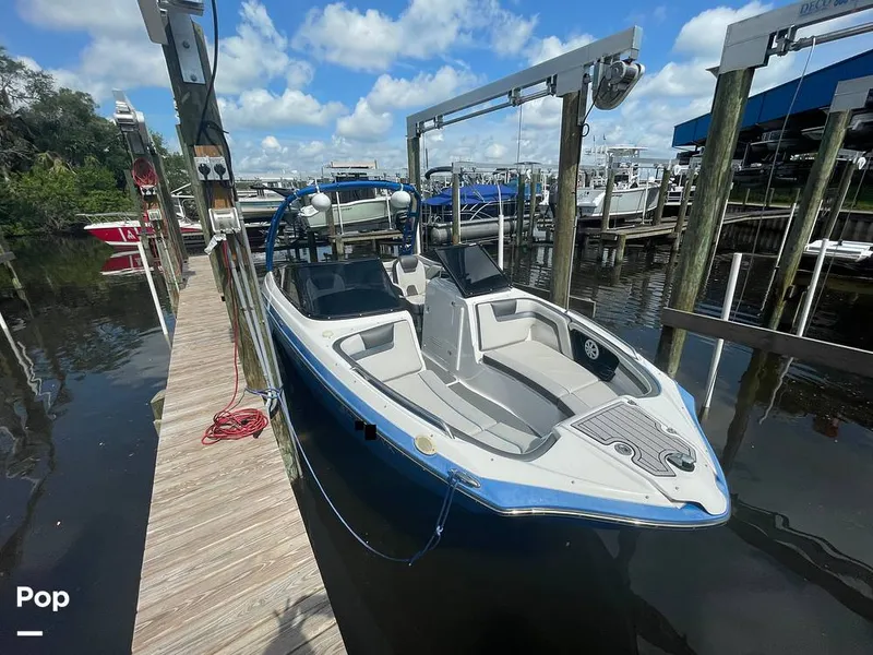 Slide: The Image of Yamaha AR240 2020 - 15722105