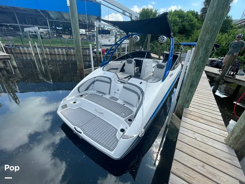 Slide: The Image of Yamaha AR240 2020 - 15722109