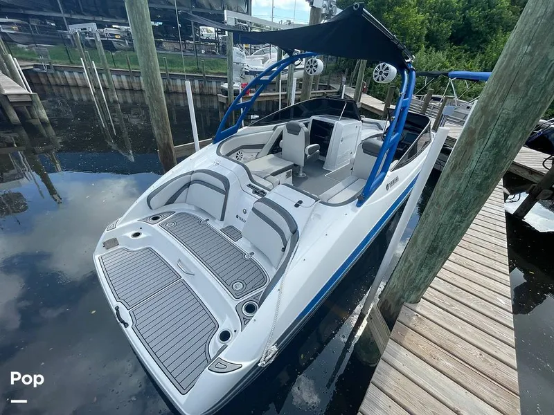 Slide: The Image of Yamaha AR240 2020 - 15722110