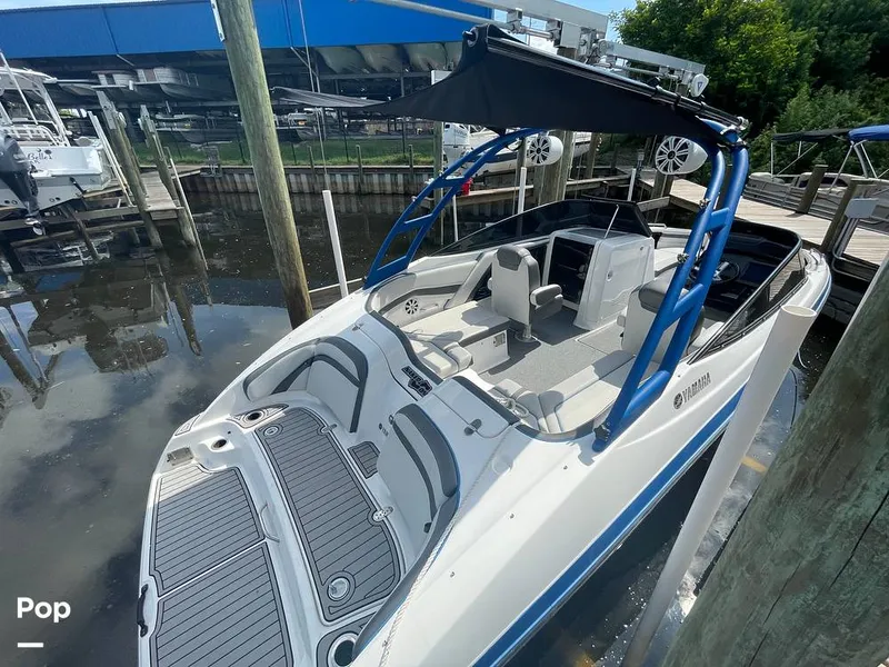 Slide: The Image of Yamaha AR240 2020 - 15722114