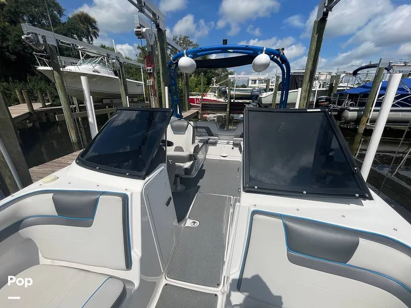 Slide: The Image of Yamaha AR240 2020 - 15722181