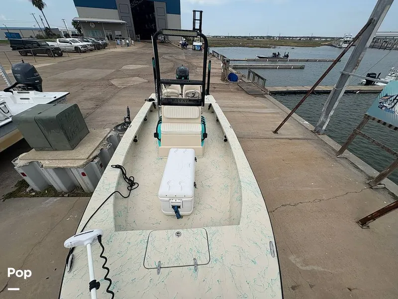 Slide: The Image of Haynie Magnum 23 2017 - 15919380