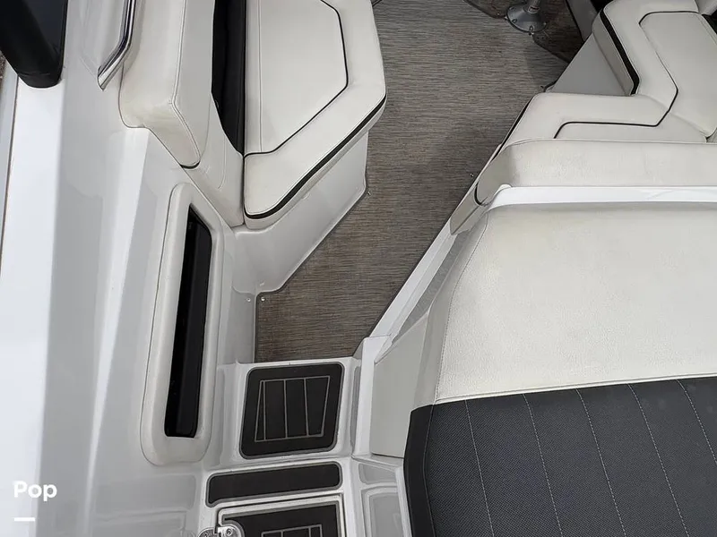 Slide: The Image of Rinker Q5 2018 - 15853084