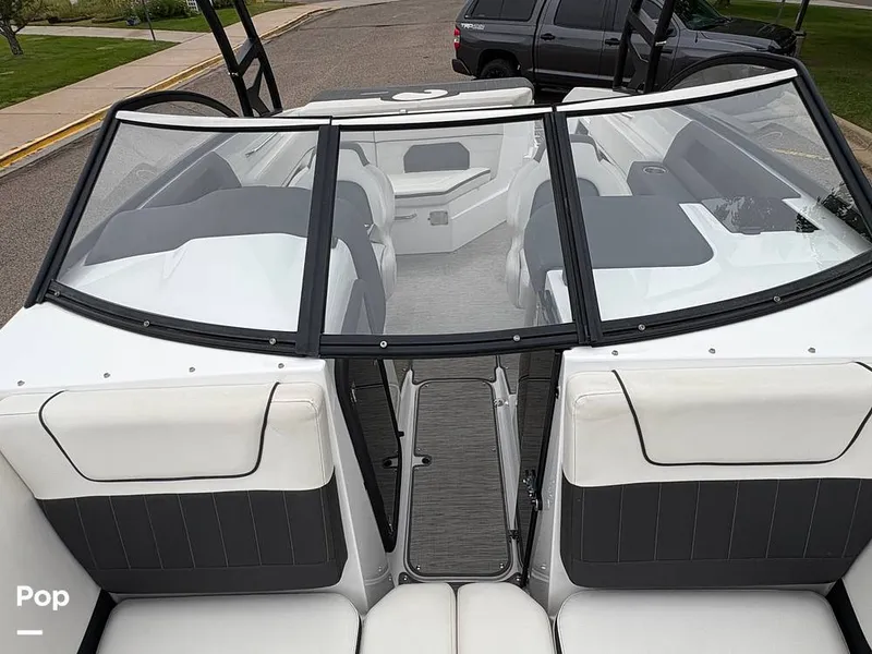 Slide: The Image of Rinker Q5 2018 - 15853113