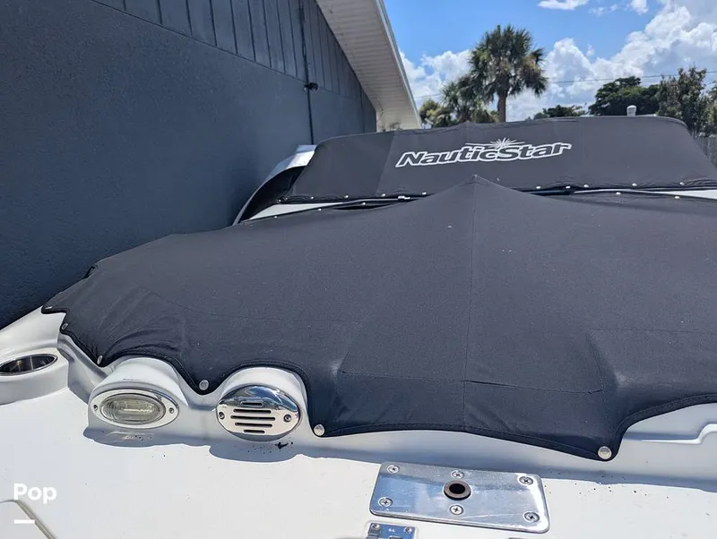 Slide: The Image of NauticStar 203DC 2016 - 15711681