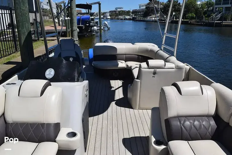 Slide: The Image of Silver Wave 250 Grand Costa RL 2019 - 15753711