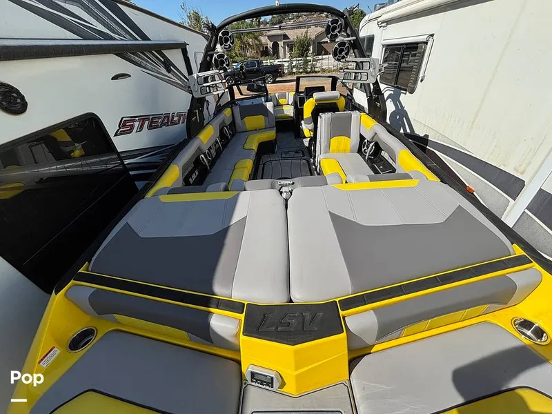 Slide: The Image of Malibu Wakesetter 25 lsv 2020 - 15819728