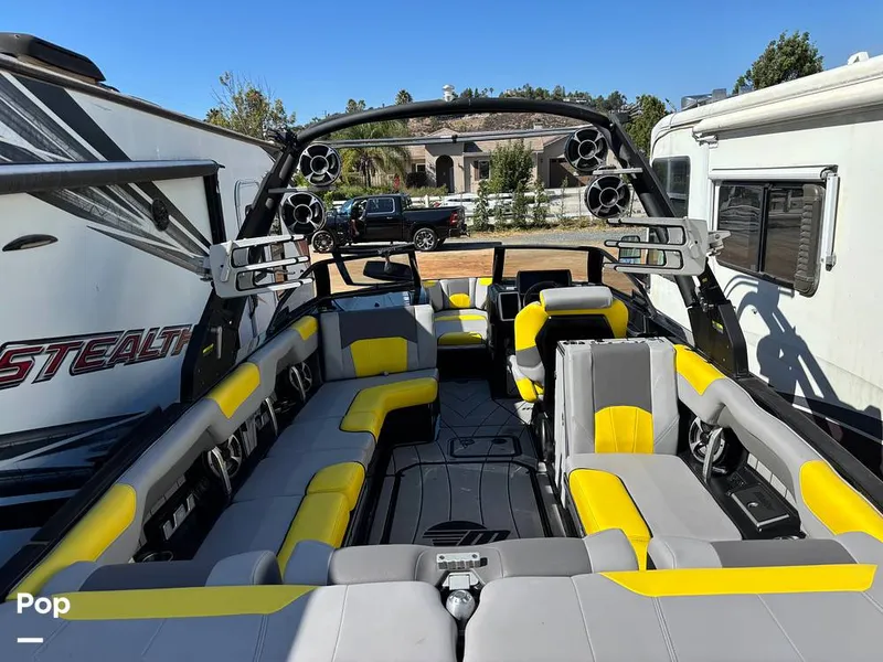 Slide: The Image of Malibu Wakesetter 25 lsv 2020 - 15819727