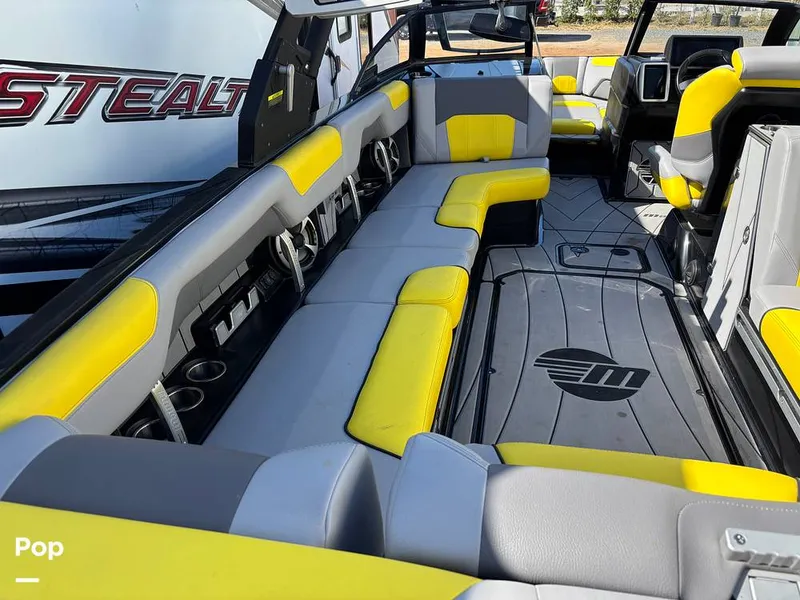 Slide: The Image of Malibu Wakesetter 25 lsv 2020 - 15819724