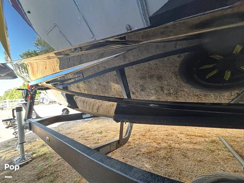 Slide: The Image of Malibu Wakesetter 25 lsv 2020 - 15819743
