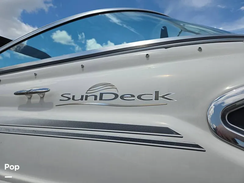 Slide: The Image of Sea Ray 240 Sundeck 2009 - 15736059