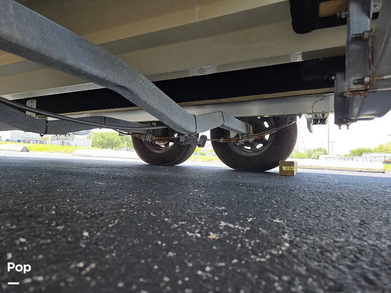 Slide: The Image of Sea Ray 240 Sundeck 2009 - 15736065