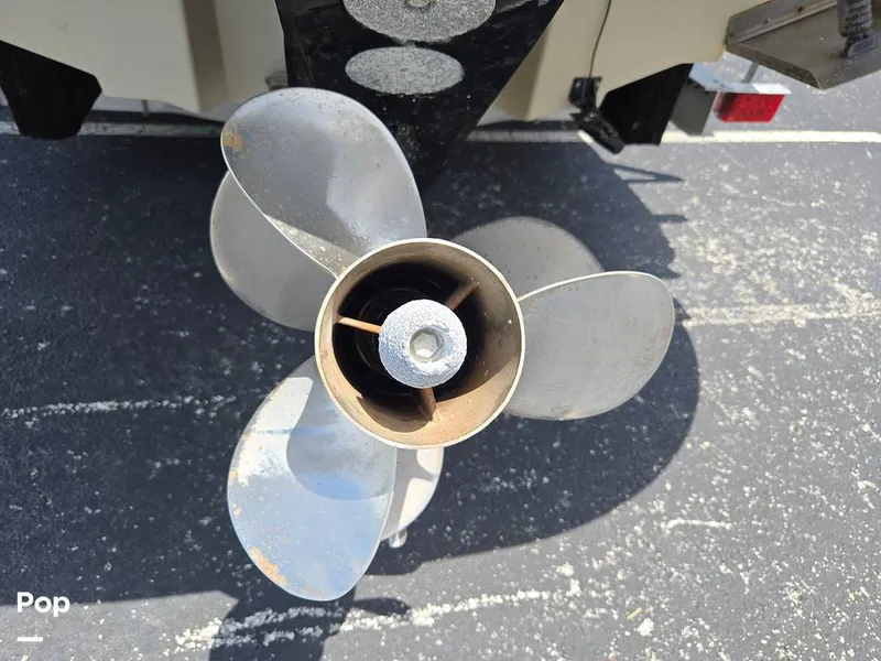 Slide: The Image of Sea Ray 240 Sundeck 2009 - 15736068