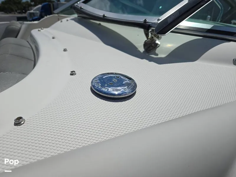 Slide: The Image of Sea Ray 240 Sundeck 2009 - 15736091