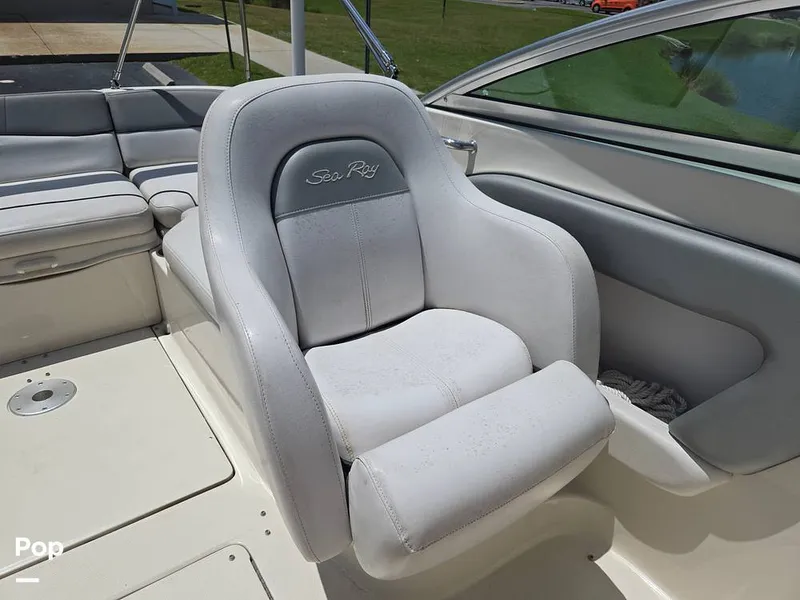 Slide: The Image of Sea Ray 240 Sundeck 2009 - 15736100